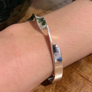 925 Silver Twisted Silver Bangle, Silver Bangle, Womens Silver Bangle, Silver Bracelet, Adjustable Bangle, Gift for Her