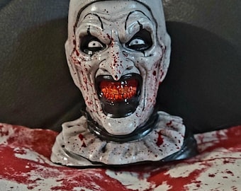 Terrifier Molded Art the Clown Head Halloween Decor Horror Collection