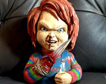 Overhaul Chucky Bust Light-Up Statue Halloween Decor Horror Collection