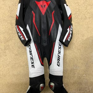Dainese Motorbike Original Cowhide Leather Suit, Dainese Biker&#39;s Racing Motorcycle Suits