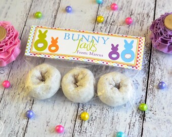 Bunny Tail Treat Bag Topper / Easter Bunny Tail Treat Bag Toppers / Easter Treat Bag Toppers / Spring Treat Topper / Bunny Tails Treat Bag
