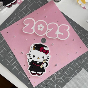 Adorno para birrete de graduación de gatito con brillantes colores personalizados