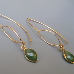Gold Emerald Earrings,Emerald Drop Earrings, Gemstone Drop, Emerald Statement Earrings, Green Gemstone Earrings, May Birthstone,Gift For Her