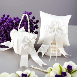 Set trouwringkussen en bloemenmeisjesmand, ivoor satijn, strikaccenten, bruidsaccessoires, bruiloftsdecor, ceremonieset, cadeau voor bruid