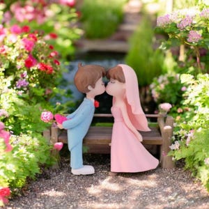 Kissing Bride and Groom Cake Topper, Wedding Figurine, Romantic Wedding Decor