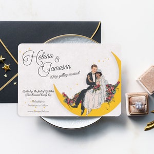 Puede incluir: Una invitaci&oacute;n de boda con una luna creciente amarilla y estrellas. La pareja est&aacute; sentada en la luna. El texto dice "Helena & Jameson se casan! S&aacute;bado, 1 de octubre de 2022, Filadelfia, Invitaci&oacute;n a seguir, www.jamesandhelena.com"