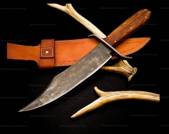 Handgemaakt bowie-mes: gesmeed lemmet van verenstaal, handvat van palissander en leren schede