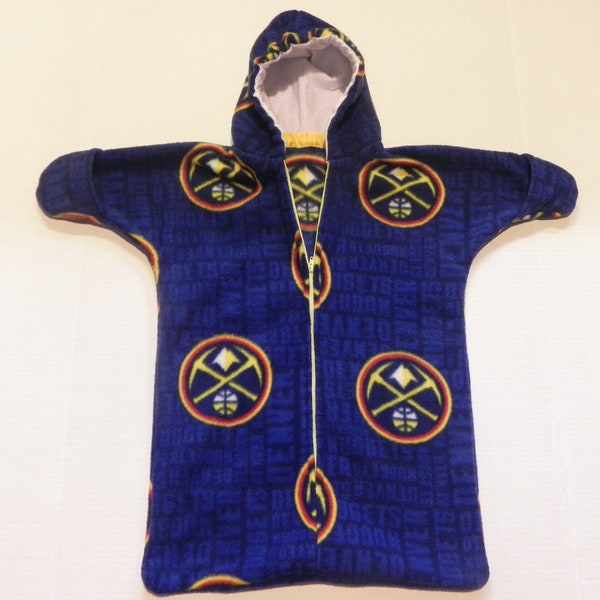 NBA Colorado DENVER  NUGGETS  printed  fleece Baby Snuggy Bunting Coat, Baby Sac   0 to 6 months