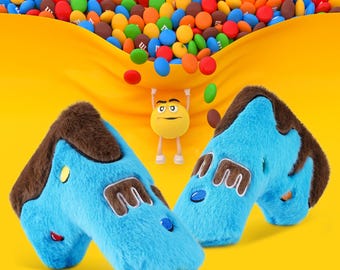 Funny Putter Covers, Colorful Chocolate M&M&#39;s Beans Plush Golf Blade Putter Headcovers, Powerful Magnets Closures Thickened Protection, Blue