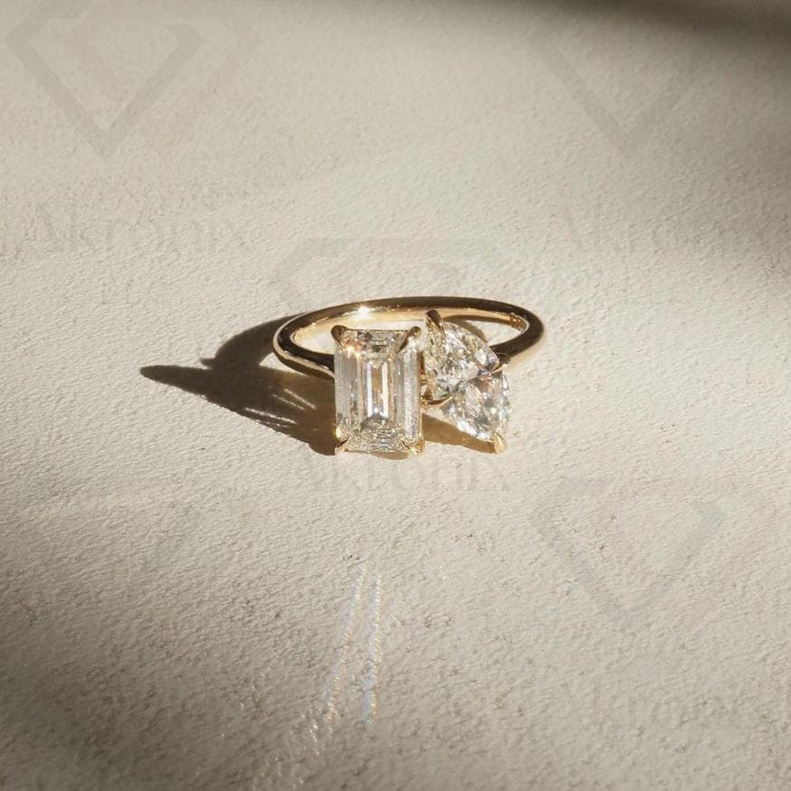 Lab Grown Diamond Toi et Moi Ring: Emerald & Marquise, D-VVS1, 3.5TCW