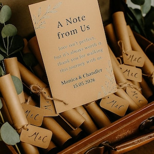 Recuerdo de boda rústico en papel kraft, pergamino con notas impresas para invitados, recuerdo con mensaje atado con cordel, recuerdo de boda al aire libre, 10 a 100 unidades