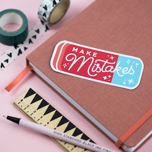 Make Mistakes Eraser Vinyl Aufkleber, Skizzenbuch, Bullet Journal Aufkleber, Laptop Aufkleber, Abschlussgeschenk, Lehrer Planer, Back to School