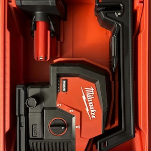 Nível a laser Milwaukee Packout M12 3622-20 com bateria XC e 48351313 para 48228435