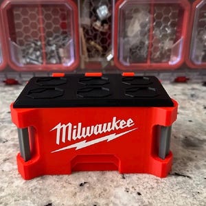 Von Milwaukee Packout inspirierter Visitenkartenhalter