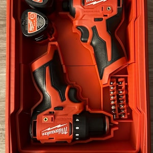 Milwaukee Packout 48228435 M12 SubCompact 3494-22 Inserto sem escovas projetado e fabricado somente nos EUA!