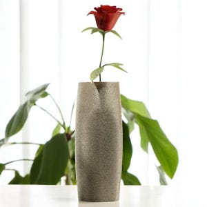 Textured Weave Pattern Vase | 3D Printed from PLA | Modern Gift Idea for Living Room & Office | Perfect for Dried Flowers