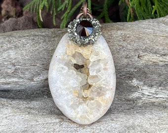 Kentucky Geode Necklace w/Faceted Garnet, Quartz Crystal Jewelry for Women