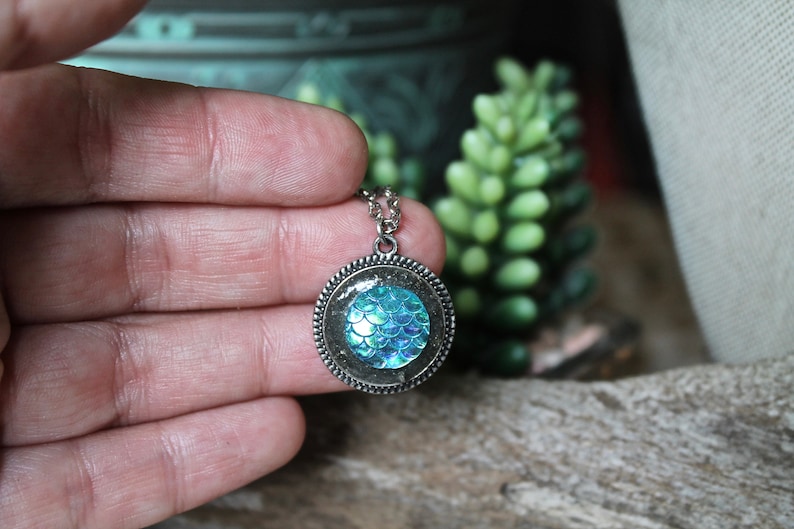 SALE Mermaid Scales Necklace Summer Fashion Blue Mermaid /& Pyrite Jewelry Mermaid Jewelry Hawaiian Jewelry Mermaid Necklace