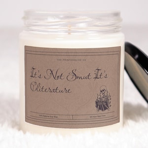 It's Not Smut its Cliterature Custom Candle, Booktokk Fanfiction Writer Bookish Reader, Unique Funny Gift For Best Friend, Bookworm Gift