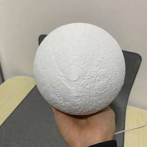 3D Printed Moon LED Lamp Night Lamp USB Powered Night Light Go With RGB Base Light with Remote
