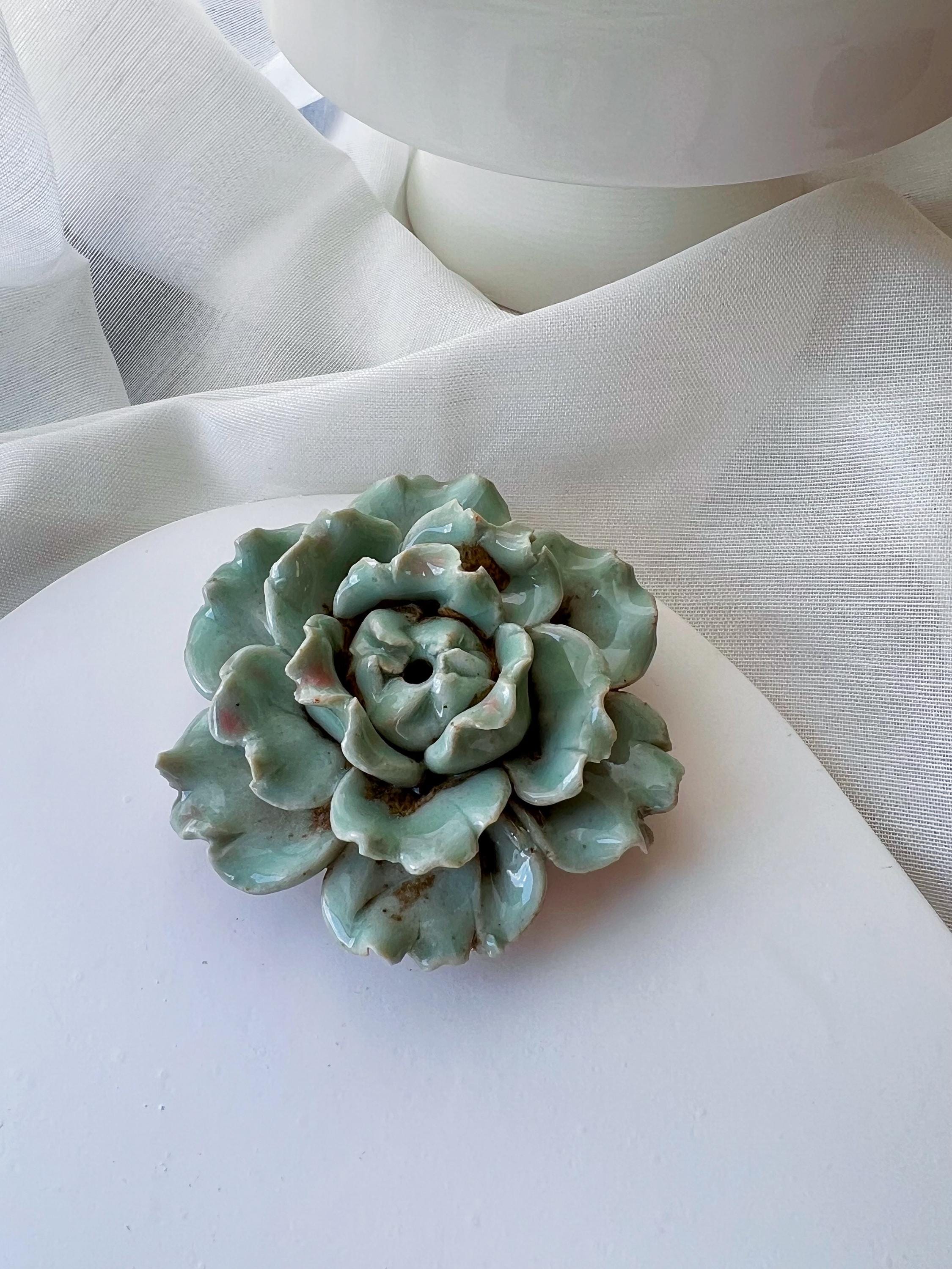 Handcraft Ceramic Incense holder, Floral Caly incense burner, Neutral Home Decor, Flower Incense Holder
