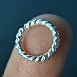 1,1 mm SEPTUM RING / Muschelohrring / Knorpel Hoop / Sterling Silber / 14g / Twist wire No.00E501