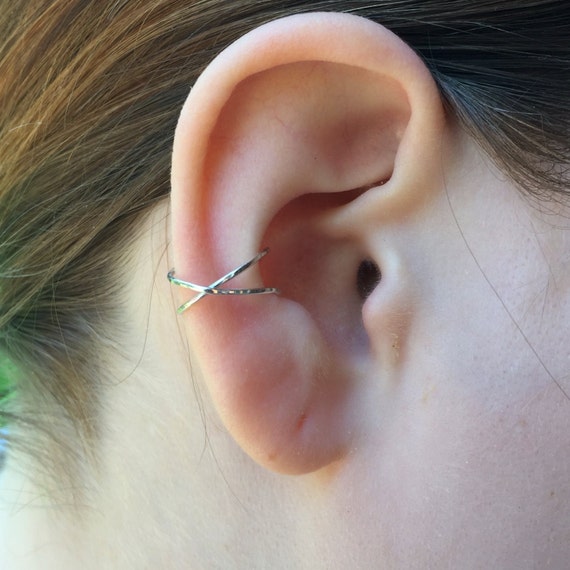 Sterling Ear Cuff - Silver Ear Clip - Criss Cross Fake Cartilage Cuff - Clip on Ear Cuff . Septum Cuff