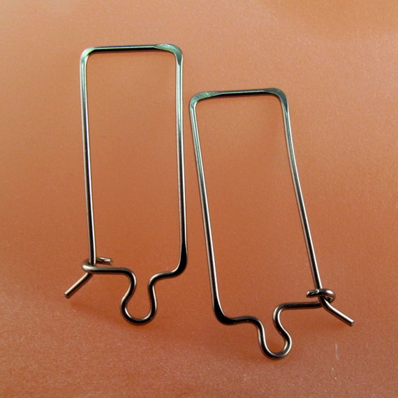 Hypoallergenic Interchangeable  Niobium  Earrings  . Sleeper Kidney Earwire . Nickel Free Jewelry No.00E170