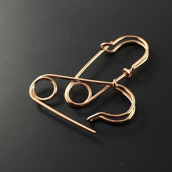 Goth Earrings. Cartilage Safety Pin. Rose GOLD Safety Pin earrings . nickel free . Cecile Stewart Jewelry  Etsy