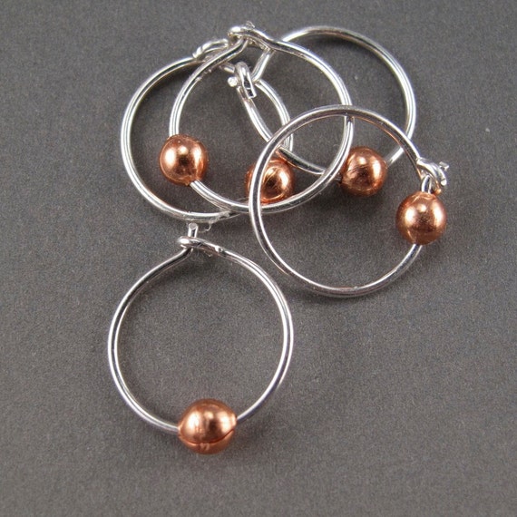 Conch Earring / Tiny Hoop Earring / Sterling Silver Sleeper / Small Hoop / Cartilage / SINGLE Hoop / Copper Bead   No.00E188