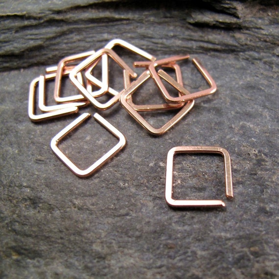 Small Square Hoop.  Conch Earring. Cartilage hoop. Septum Hoop. Square Single Earring. Helix Piercing. Tragus.  No.00E300