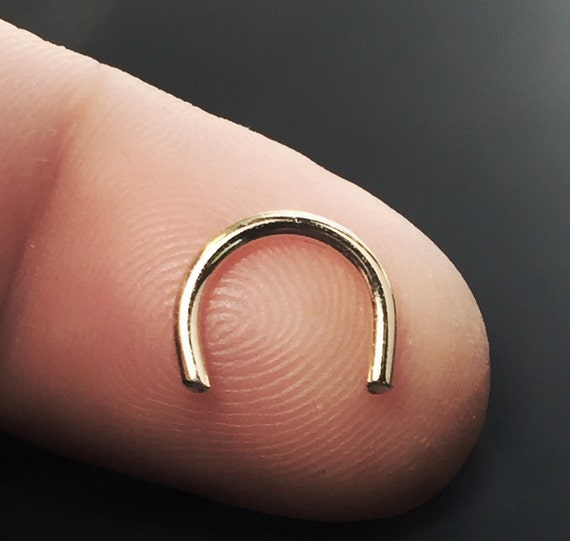 Septum Retainer Choose Gauge . Choose Metal  Rose Gold. Yellow Gold. Niobium. Sterling Silver. Argentium Silver Horseshoe