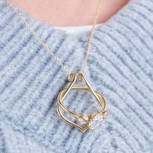Collar con colgante para anillos de plata de ley chapada en oro, colgante para anillos de boda, regalo de joyería delicada para mujeres, regalo para enfermeras.