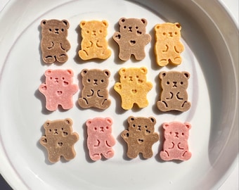 Bear Shaped Cat Treats: All-Natural Chicken & Goat Cheese, 6-Pack