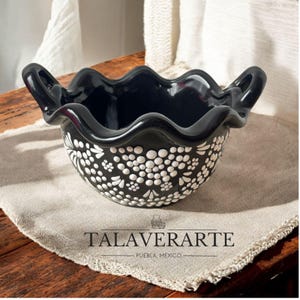TALAVERA CASSEROLE Black / White Collection