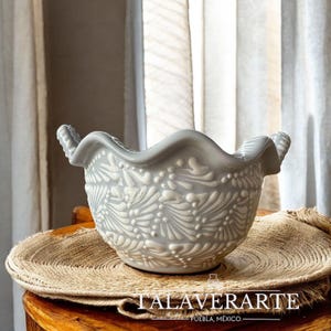 Traditional Talavera Casserole / White