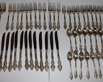 68 Pieces 1847 Rogers Bros Silverplate Flatware Renaissance