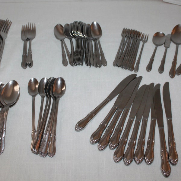 Antique W.M A Rogers Oneida Silverware set by TheBellaRuetique