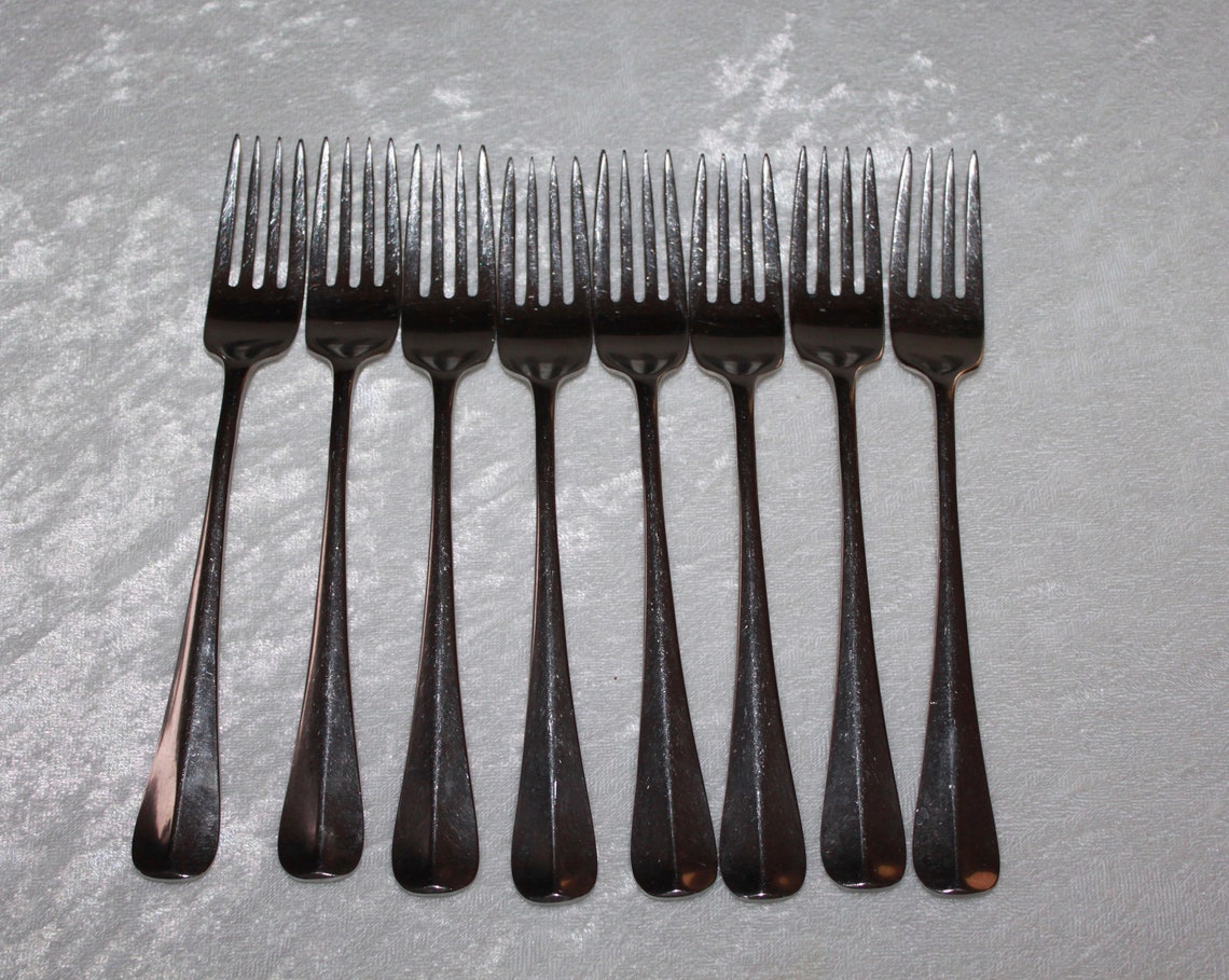 Jumbo 9700 84-Piece Stainless Steel Cutlery Set for 12 People
