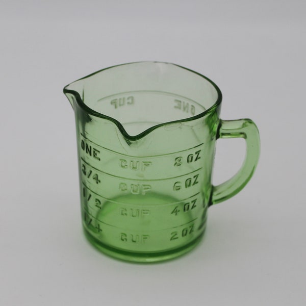 Vintage Uranium Vaseline Glass 3 Spout Measuring Cup 8 oz Baking Cooking Depression Glass