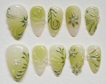 Uñas postizas verde menta pintadas a mano, uñas postizas primaverales únicas, uñas acrílicas postizas personalizadas, diseño floral, uñas reutilizables, uñas para uso diario.