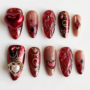 Red Casino Press On Nails, Almond Nail Set with 3D Heart, Poker Queen Nail Art, Glam Luxury False Nail for Party, Valentine Nail, Vegas Look