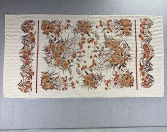 Vintage Cannon Bath Towel Flowers Meadow Prairie Natural Rustic 1970s