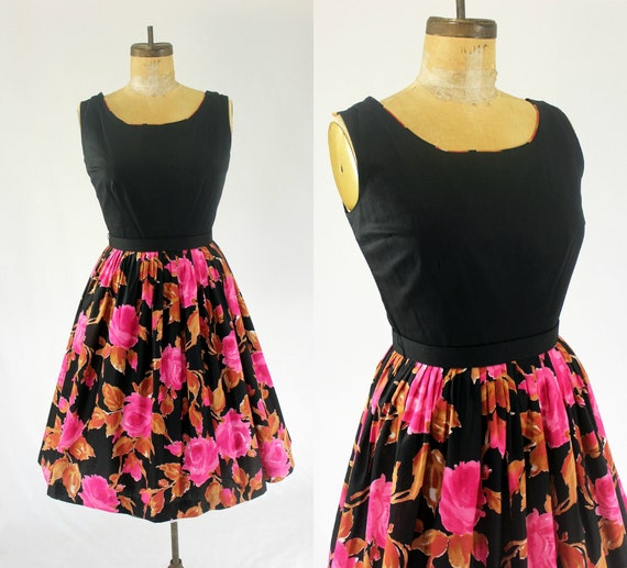 1950's Floral Sun Dress L 30 Waist