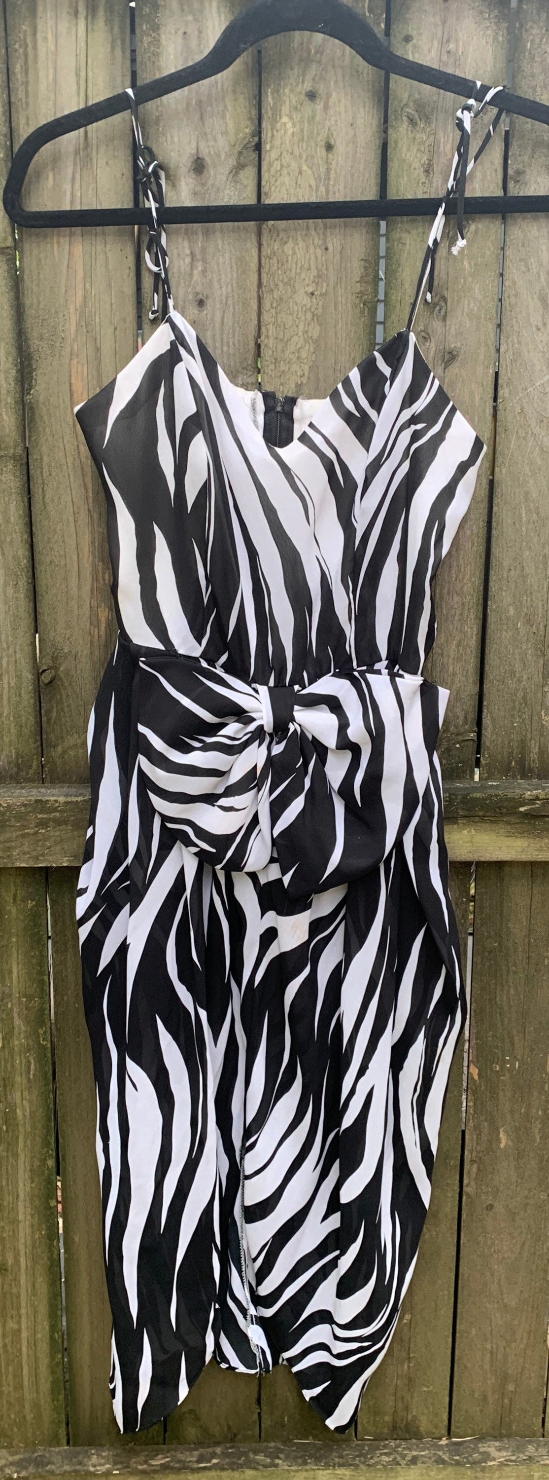 zara black and white animal print dress NWT ZARA RUFFLED ANIMAL PRINT DRESS SIZE