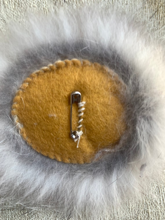 Eskimo Inuit Pin Real Fur - image 7