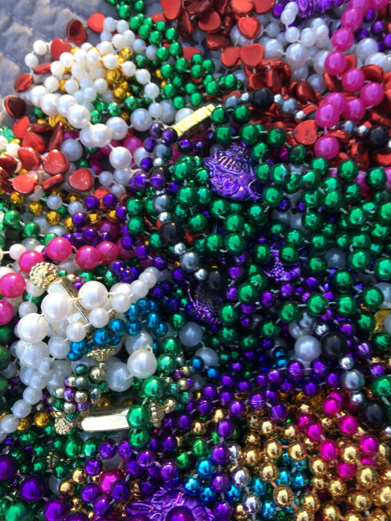 Vintage Mardi Gras Beads NOLA By the Pound/ 2 lbs./ FREE Etsy Nederland
