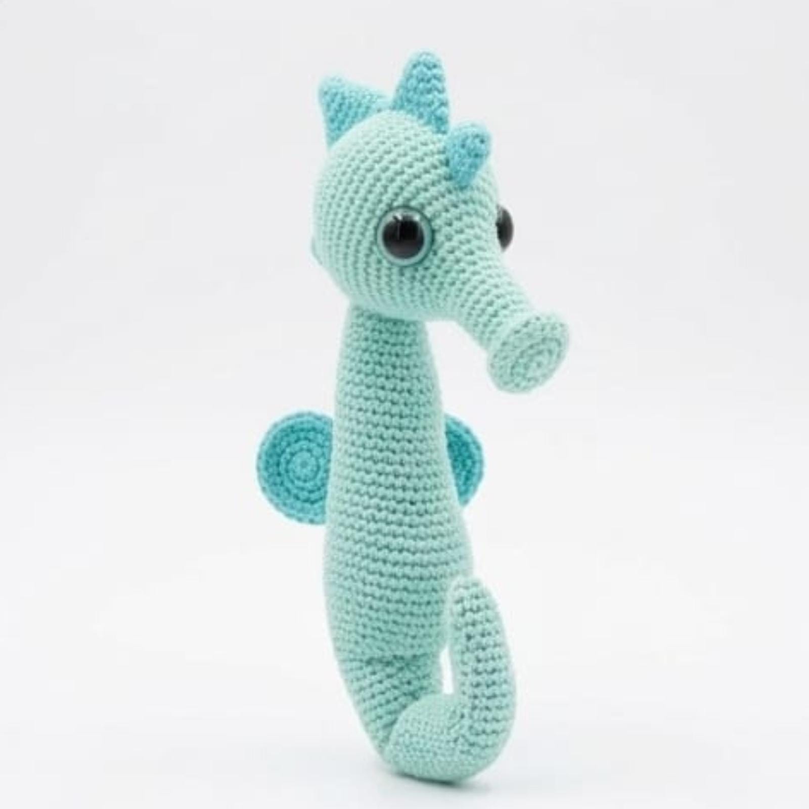 30 Seahorse Crochet Patterns to Make for Ocean-Inspired Gifts, Nursery Decor, and... 10 Detailed Seahorse Amigurumi Tutorial