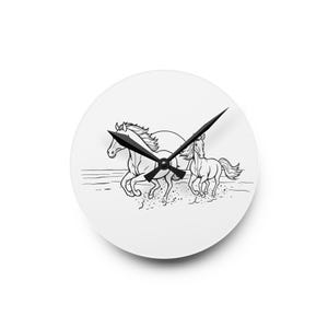 Wanduhr aus Acryl: Pferde Dekor für den Farmhaus-Stil