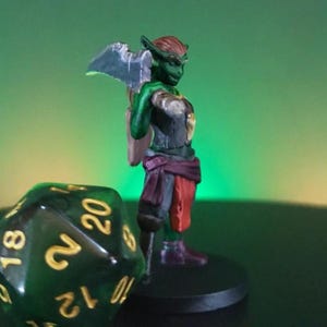 Hand-Painted One-Armed Goblin Fighter Miniature - 25mm Base